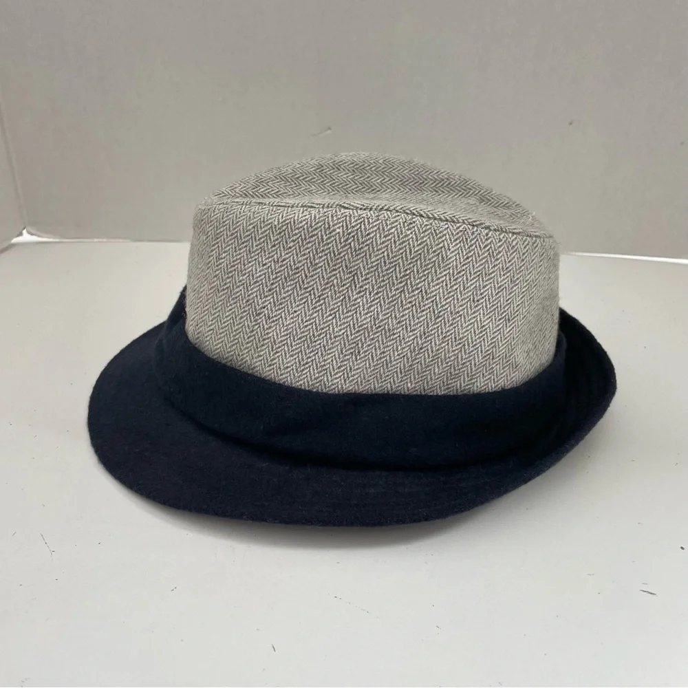 Mudpie Hat Fedora Herringbone Band Ribbed Brim Two Toned Grey Navy Blue